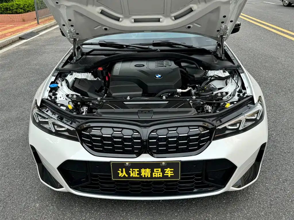 BMW 3 Series 2024