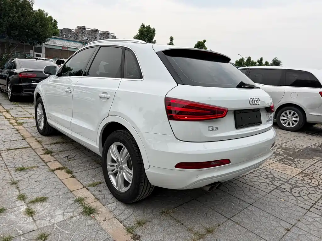 Audi Q3 2016
