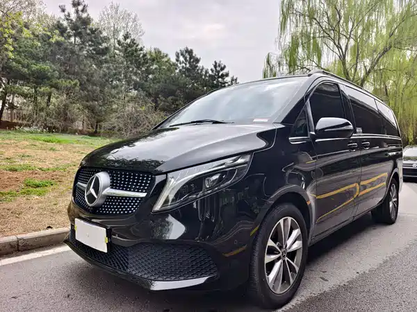 Mercedes-Benz V-Class 2022