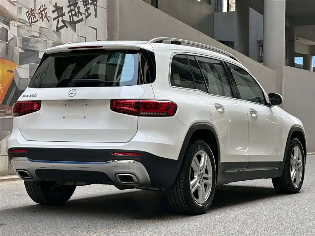 Mercedes-Benz GLB 2021
