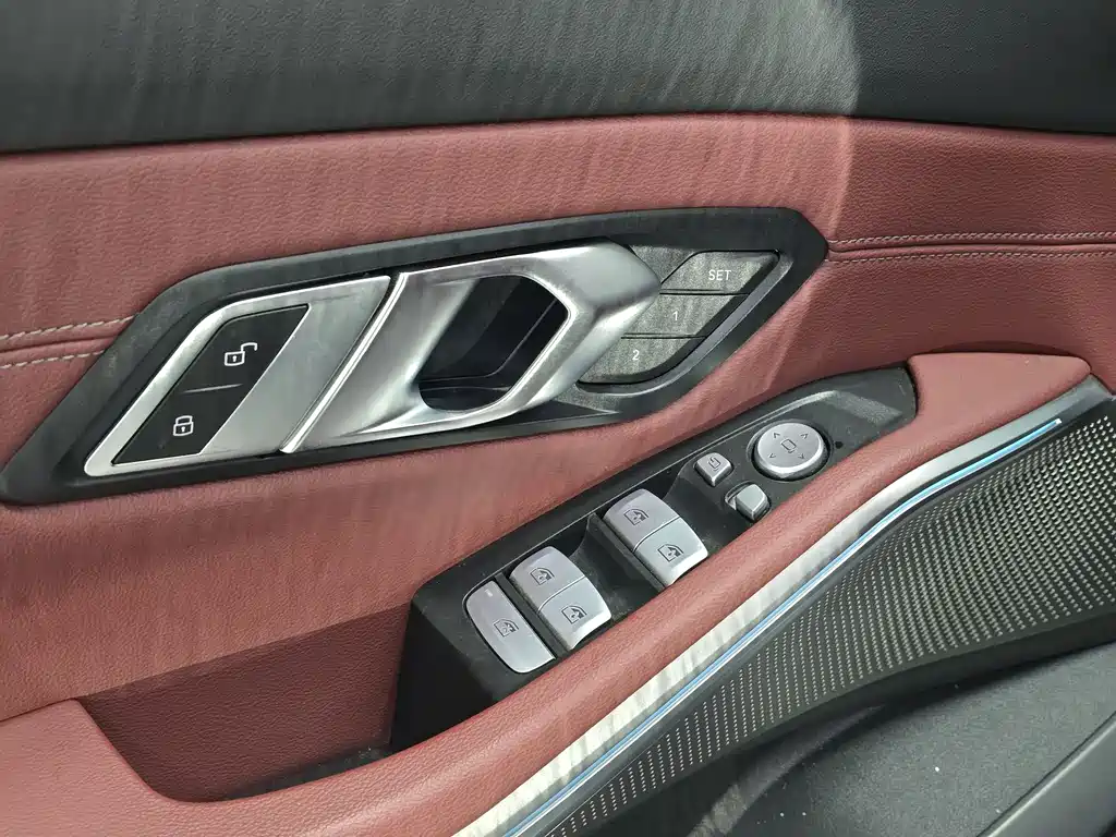 BMW i3 2025 — фото 10