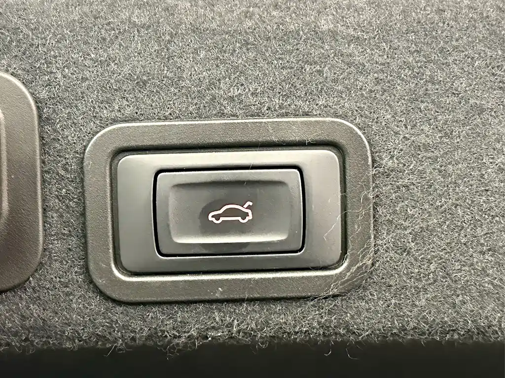 Audi A6L 2015 — фото 23