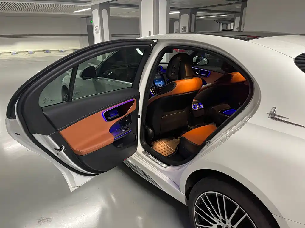 Mercedes-Benz C-Class 2022 — фото 13