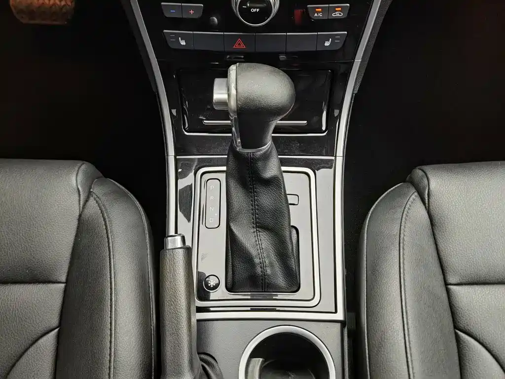 Haval H2 2015 — фото 13