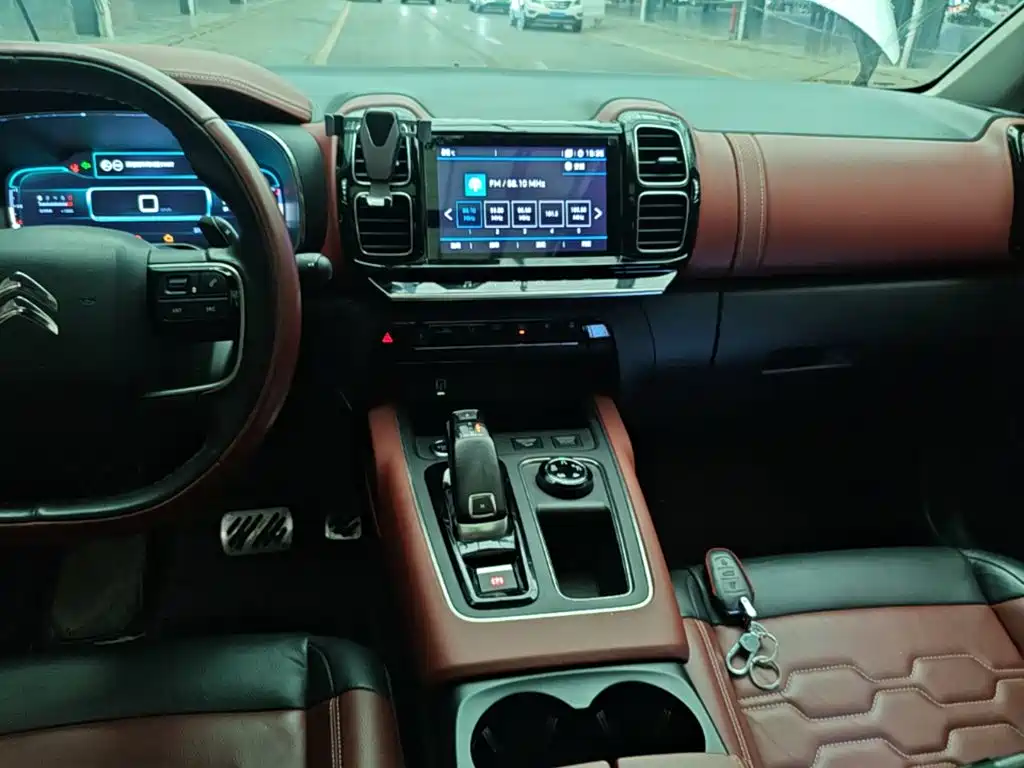 Citroen C5 AIRCROSS 2018 — фото 13