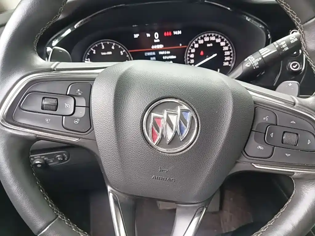 Buick Envision Plus 2024 — фото 11