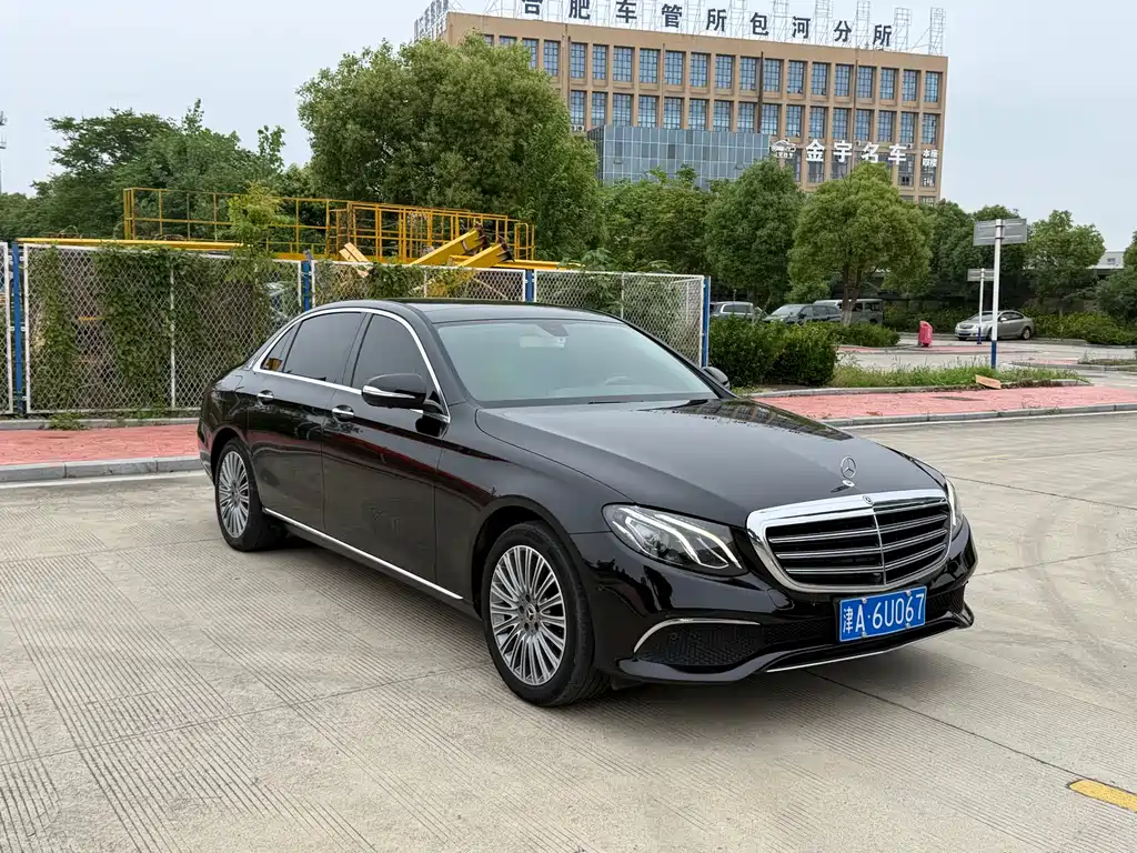 Mercedes-Benz E-Class 2019 — фото 3