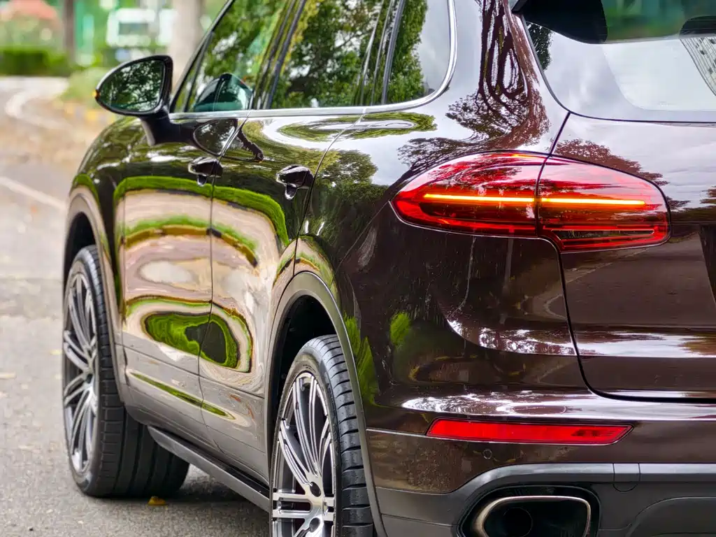 Porsche Cayenne 2015 — фото 8