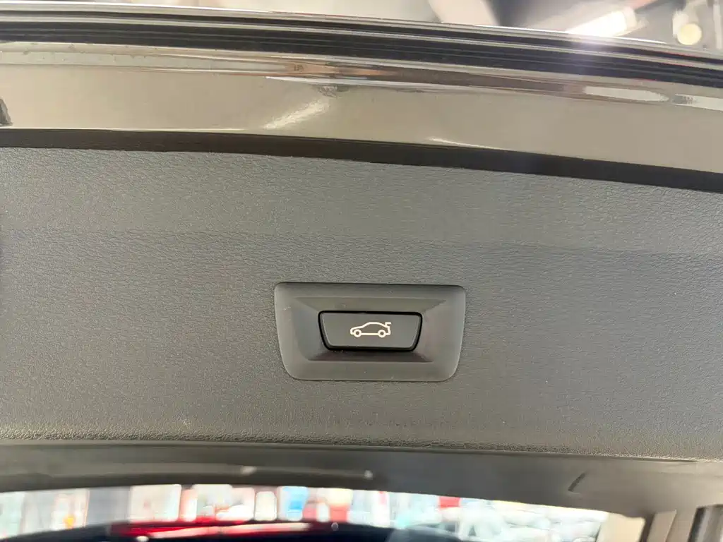 BMW X1 2022 — фото 12