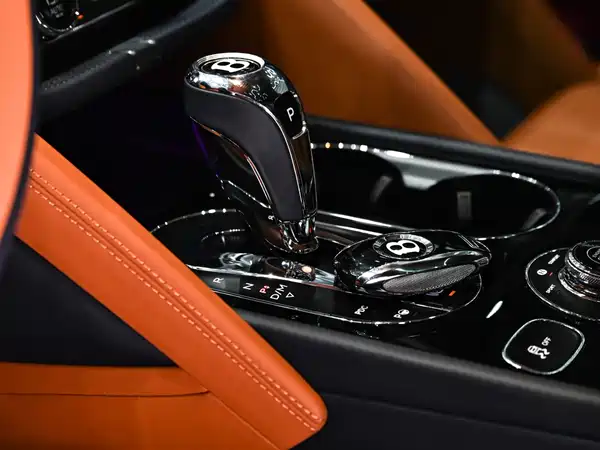 Bentley Bentayga 2021
