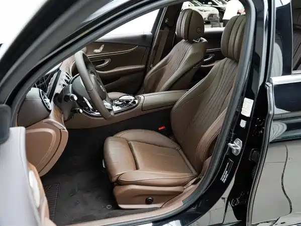 Mercedes-Benz E-Class 2016