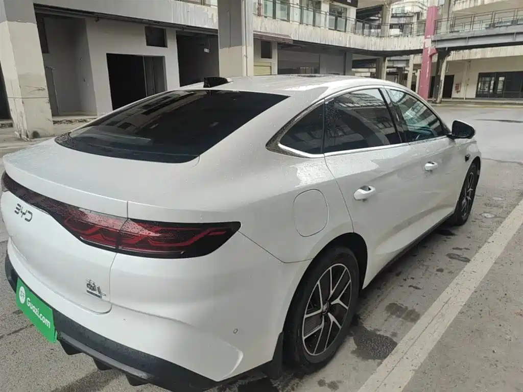 BYD Qin L 2025 — фото 7