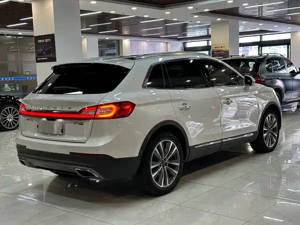 Lincoln MKX 2015