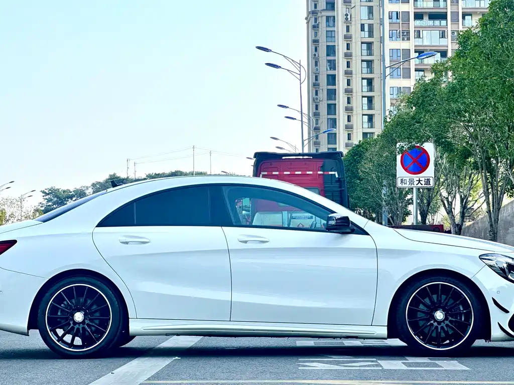 Mercedes-Benz CLA 2017 — фото 10