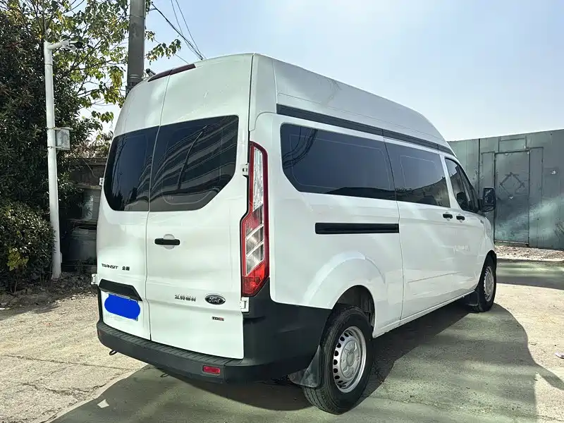 Ford Transit 2020 — фото 16