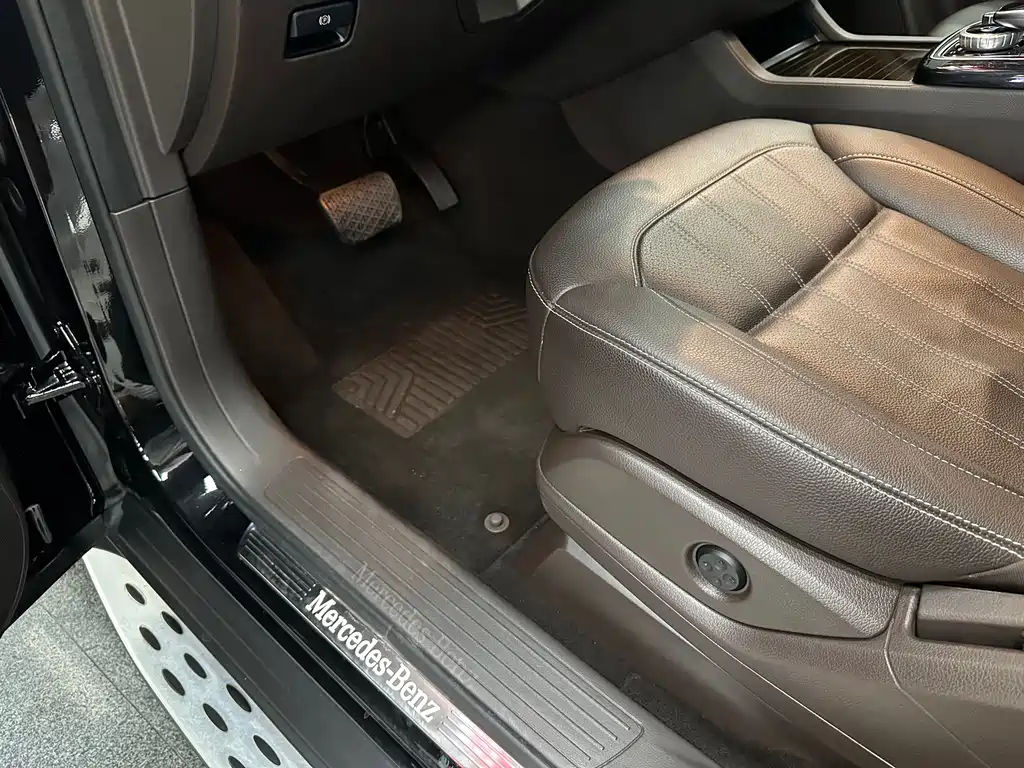 Mercedes-Benz GLS 2019 — фото 16