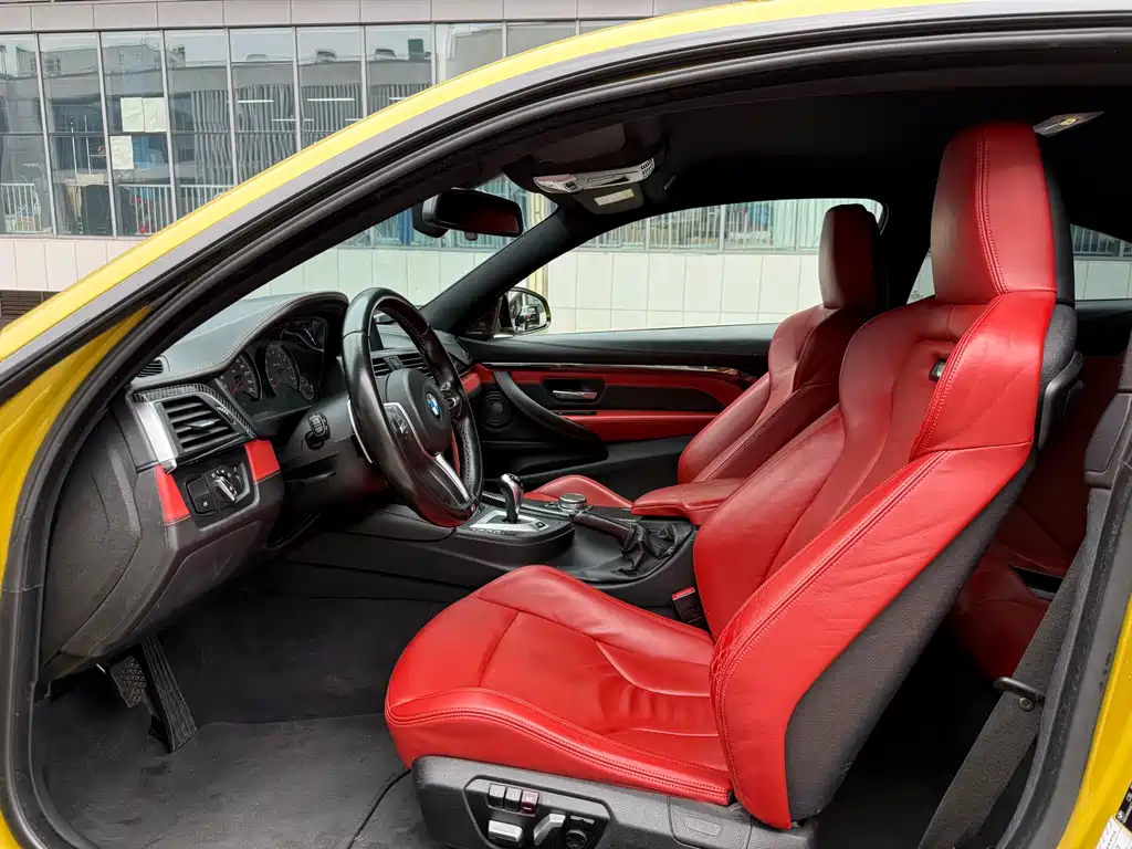 BMW M4 2017 — фото 16