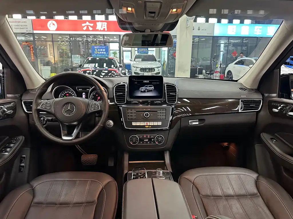 Mercedes-Benz GLS 2019 — фото 26
