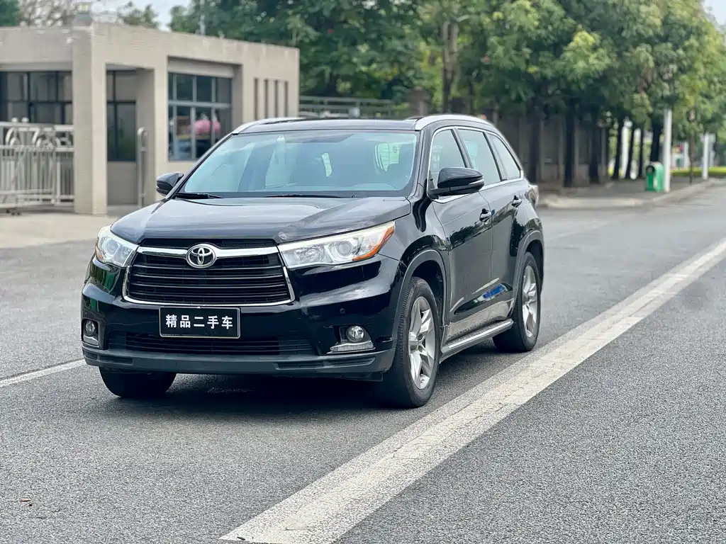 Toyota Highlander 2017 — фото 15