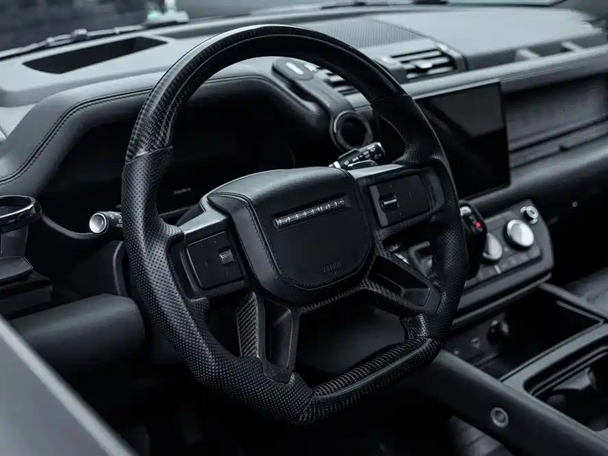 Land Rover Defender 2023 — фото 21