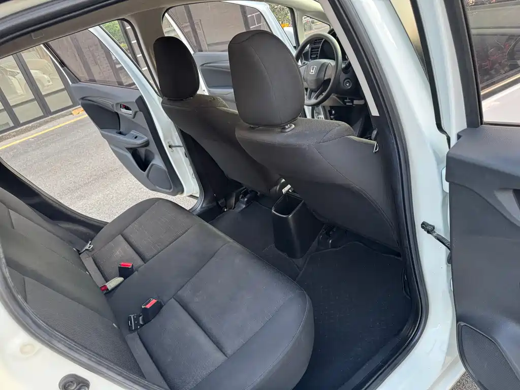 Honda Fit 2019 — фото 8