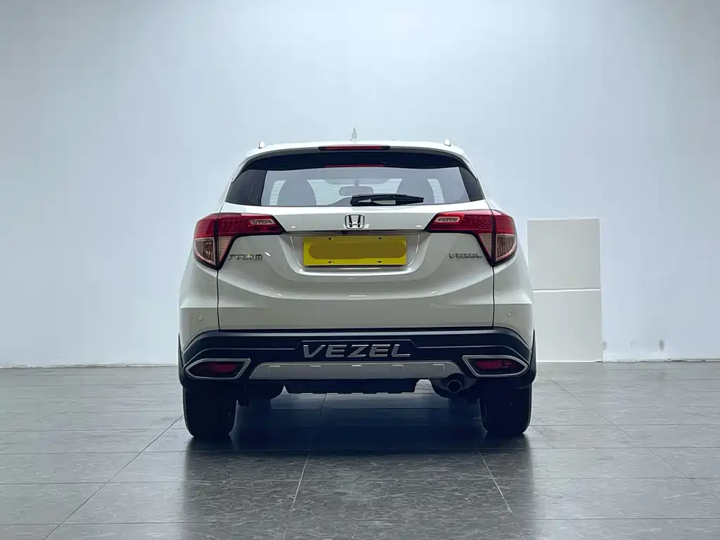 Honda Vezel 2016