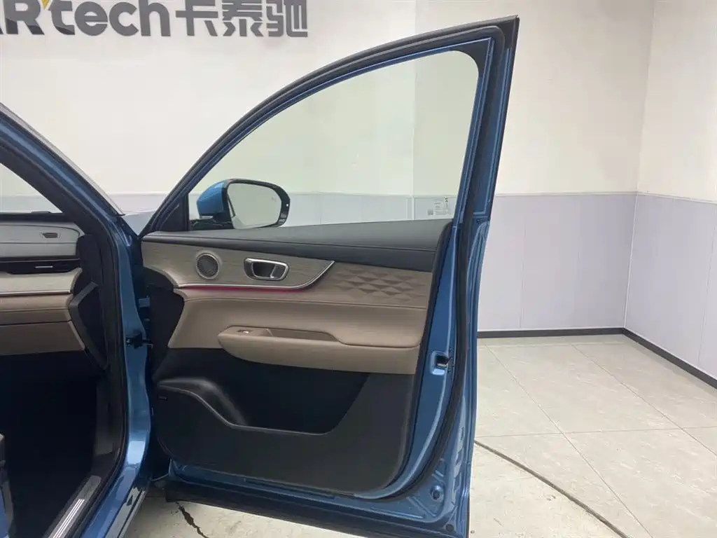 Chery Tiggo 8 PLUS C-DM 2025 — фото 20