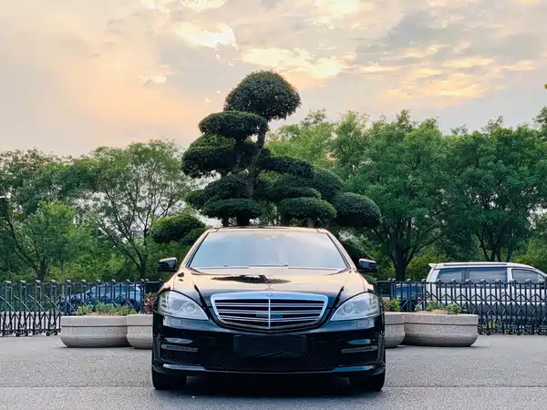 Mercedes-Benz S-Class AMG 2013