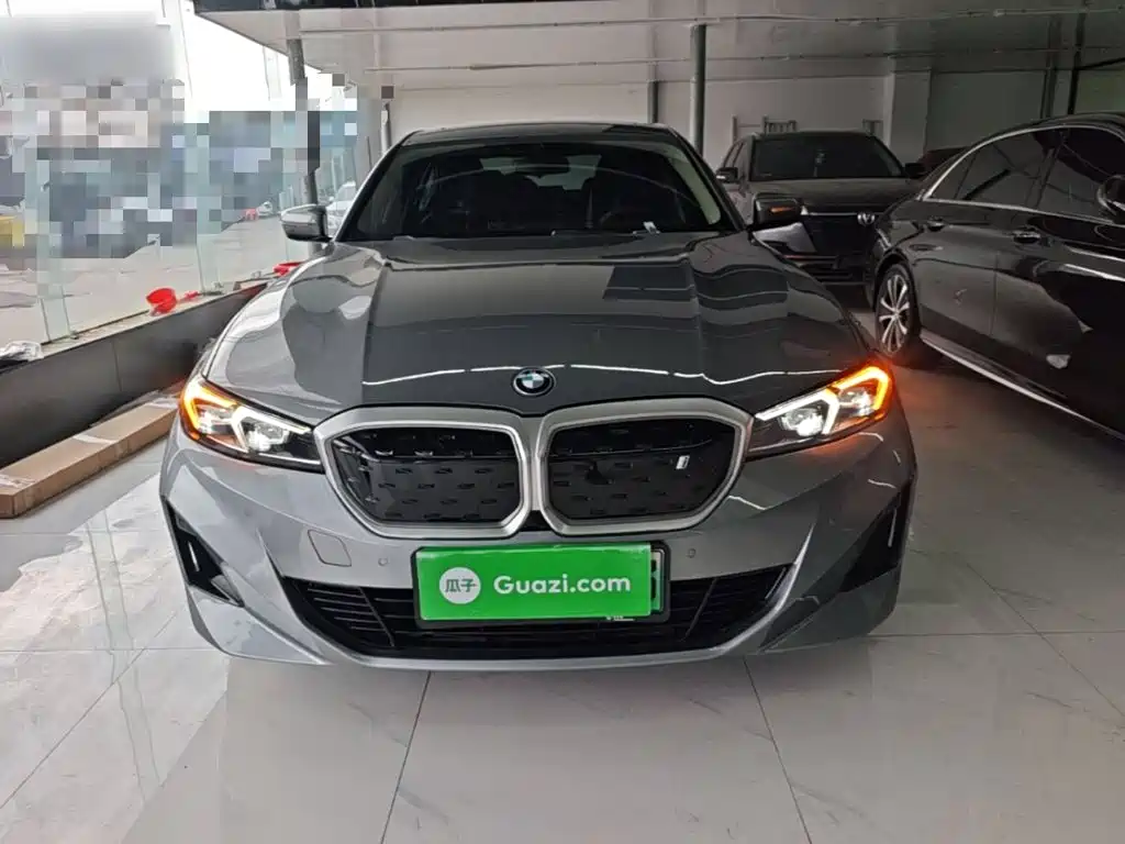 BMW i3 2024