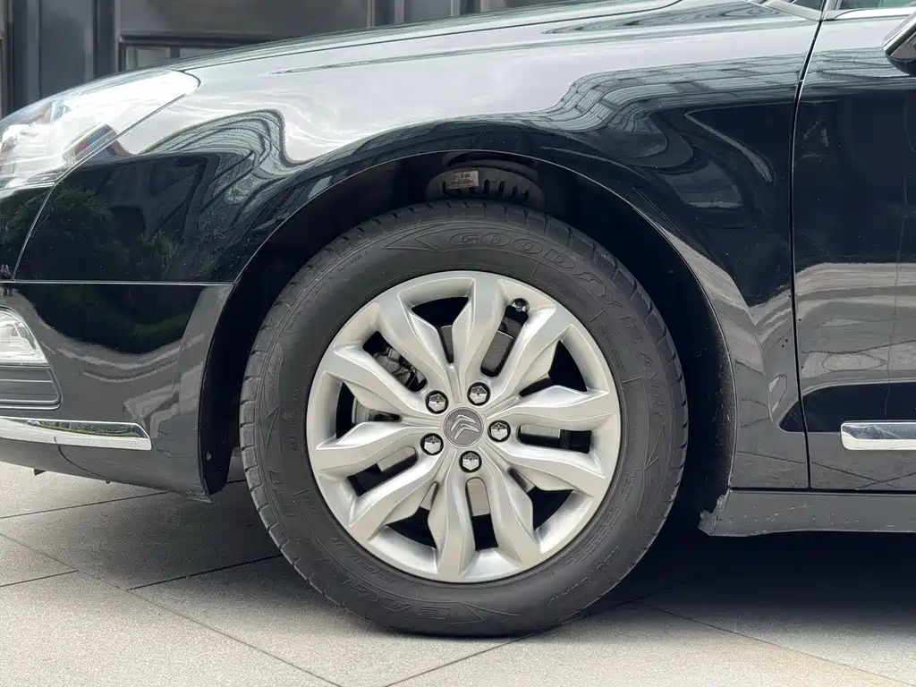 Citroën C5 2015 — фото 9