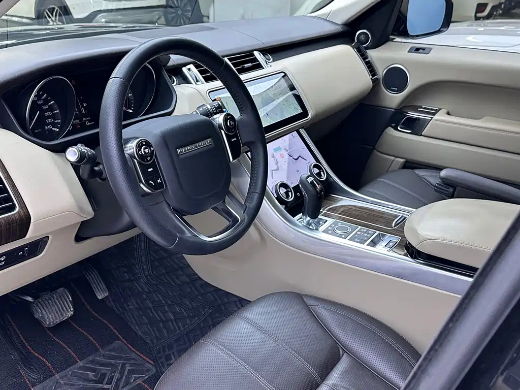 Land Rover Range Rover Sport 2015 — фото 12
