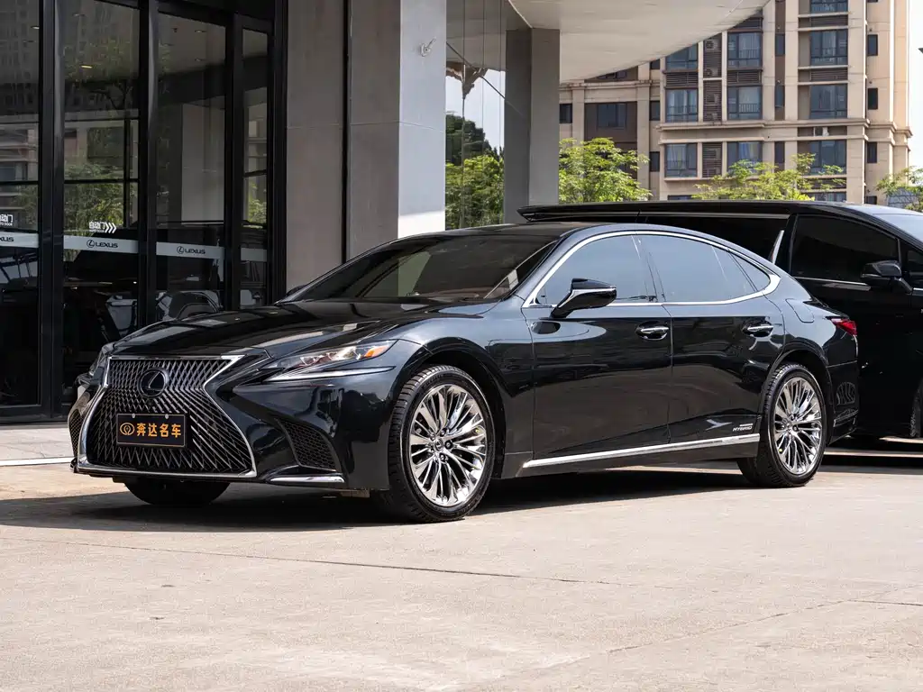 Lexus LS 2018