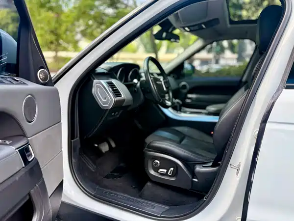 Land Rover Range Rover Sport 2015