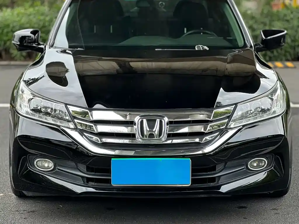 Honda Accord 2014 — фото 3