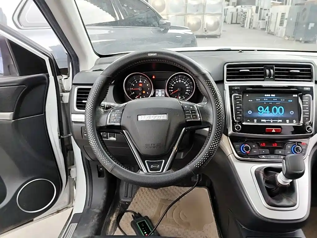 Haval M6 2018 — фото 11