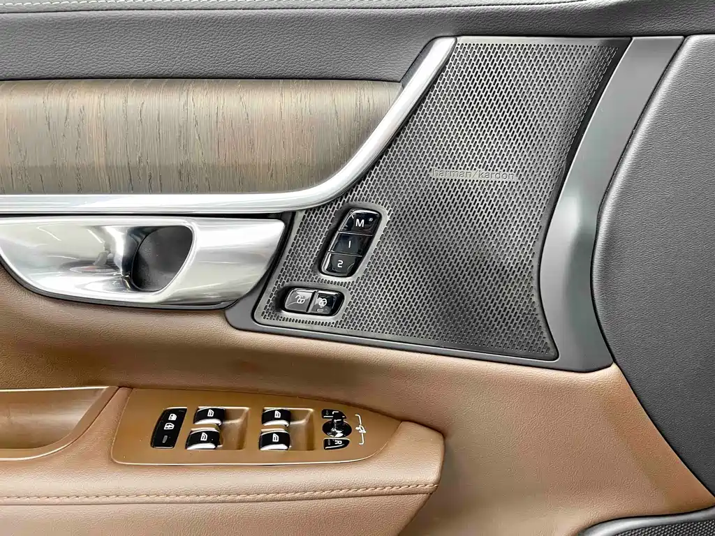 Volvo S90 2022 — фото 8