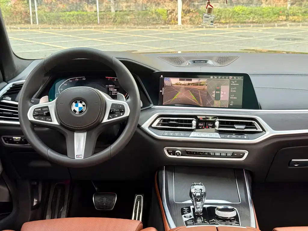 BMW X7 2022 — фото 14