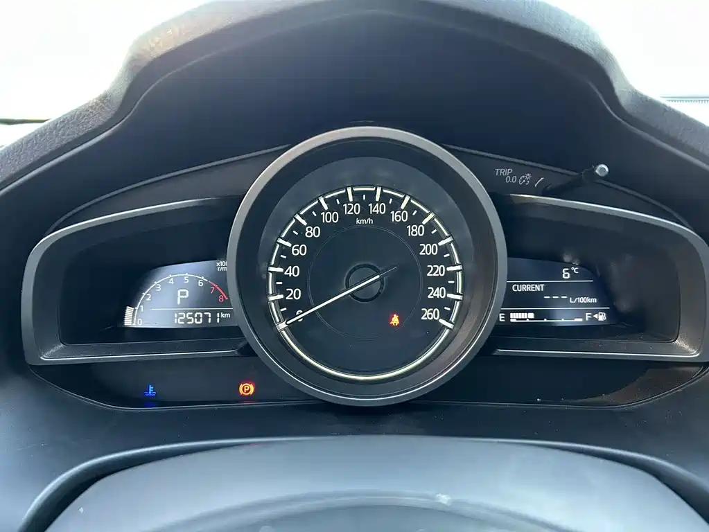 Mazda 3 Axela 2019 — фото 10