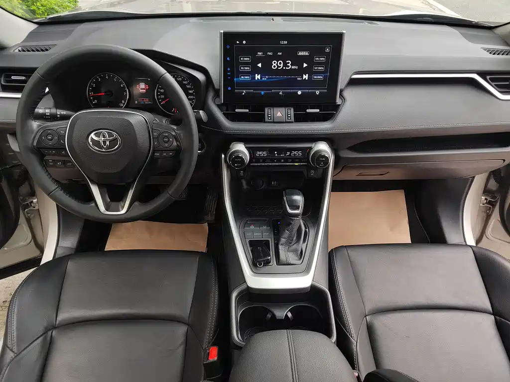 Toyota Wildlander 2021 — фото 13