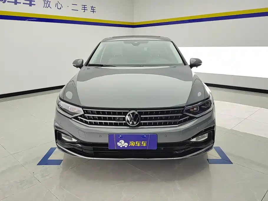 Volkswagen Magotan 2024
