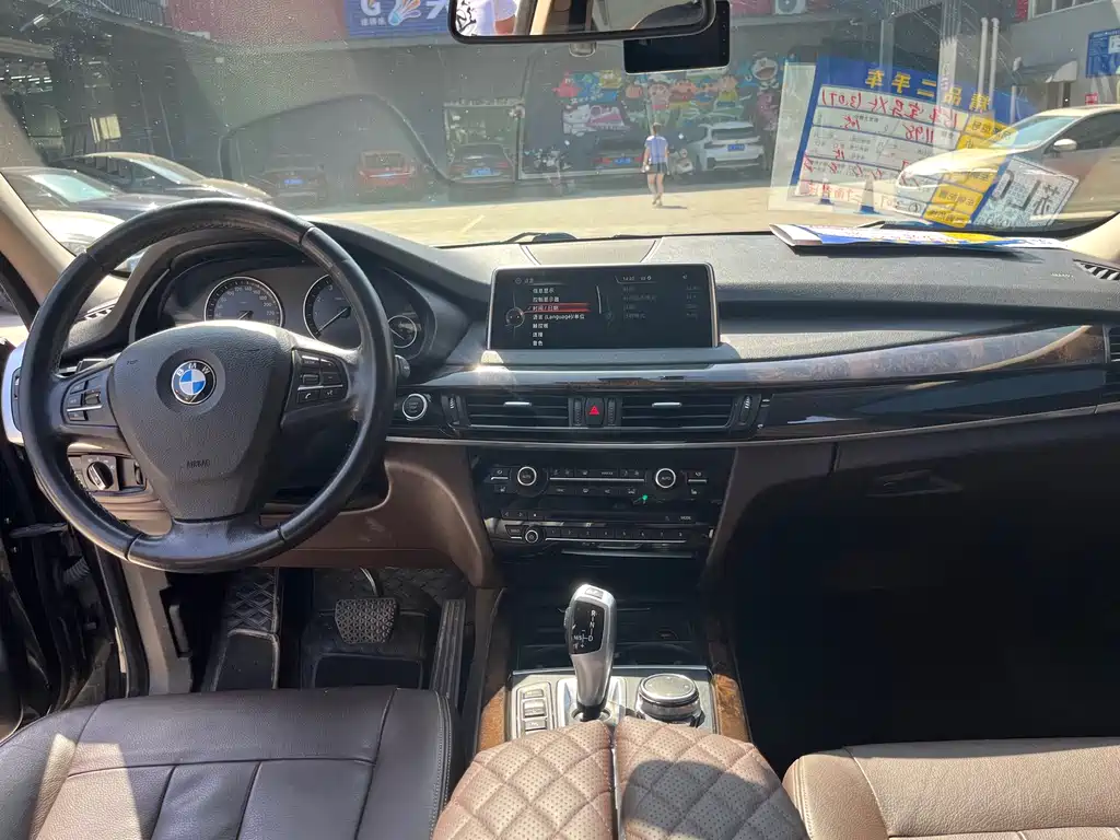 BMW X5 2015 — фото 15