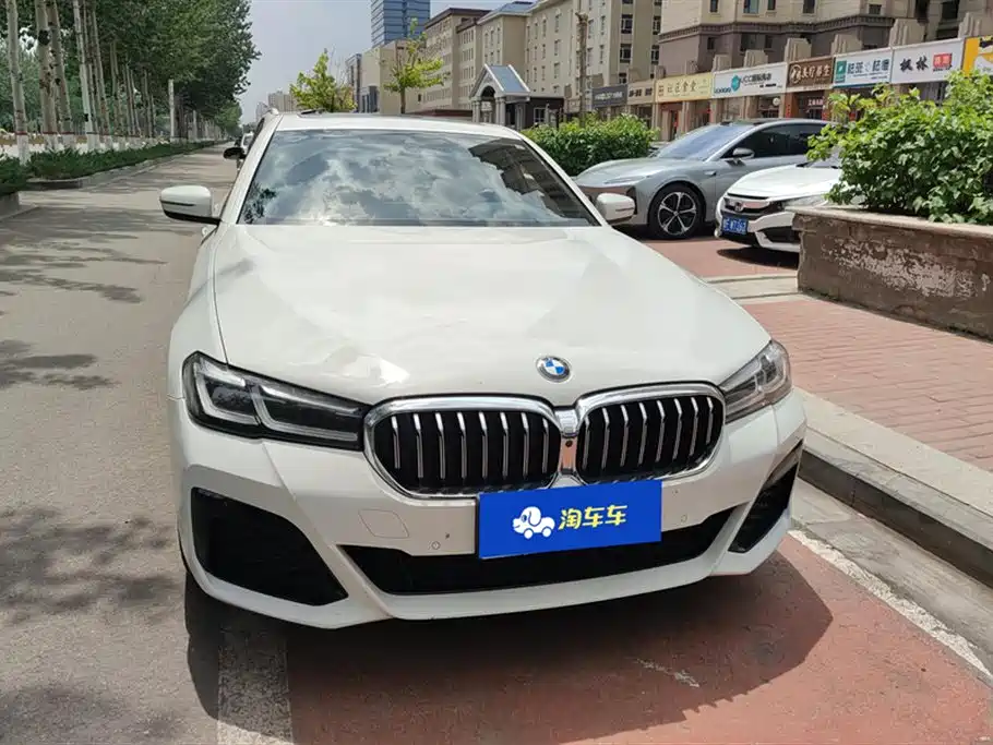 BMW 5 Series 2022