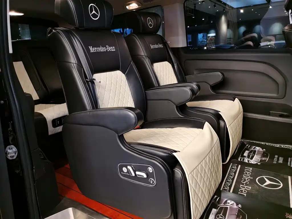 Mercedes-Benz Vito 2018 — фото 11