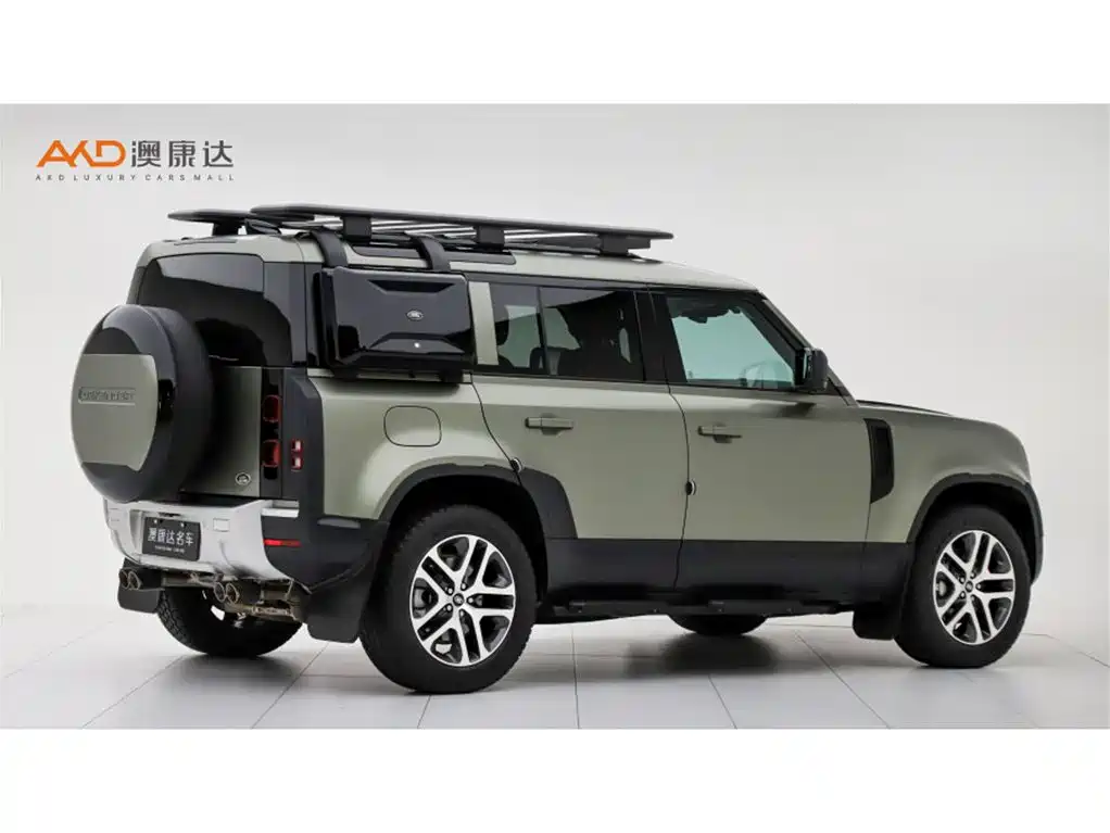Land Rover Defender 2023 — фото 3