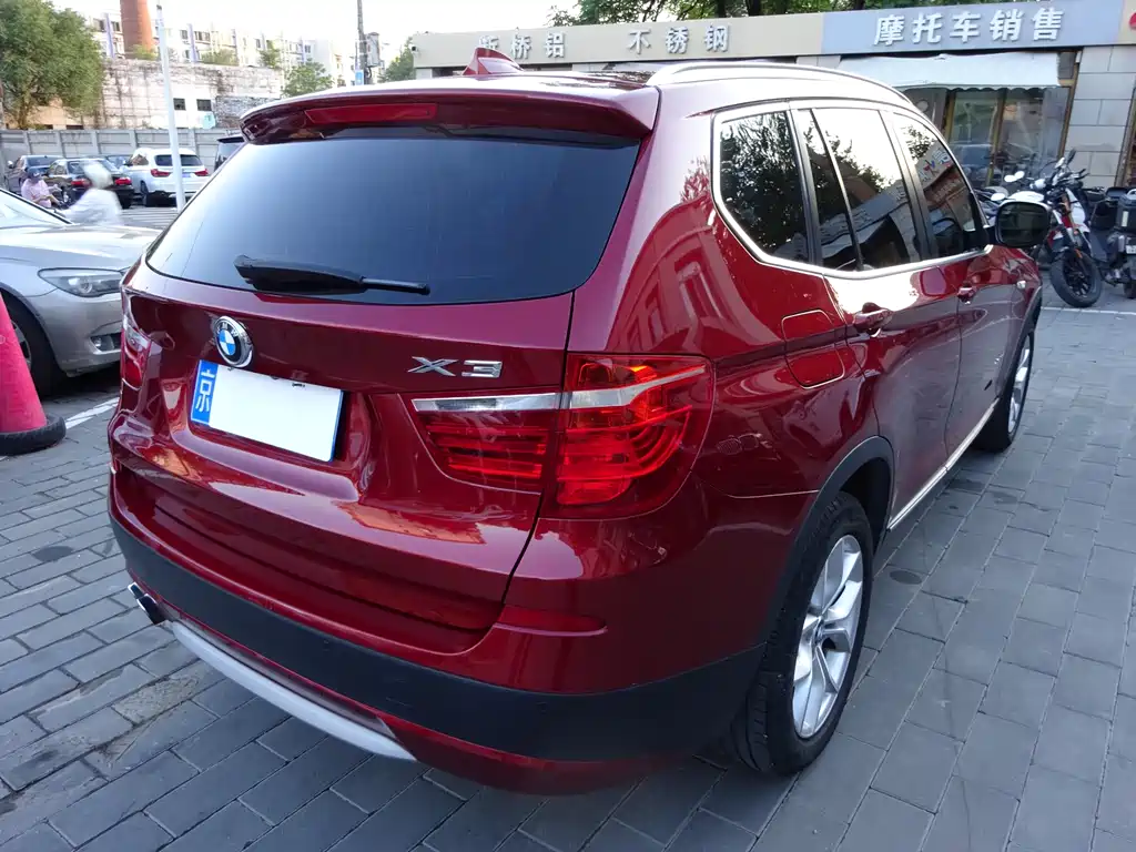 BMW X3 2013 — фото 16