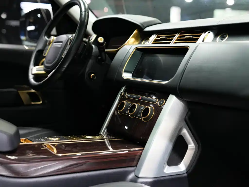 Land Rover Range Rover 2017 — фото 14