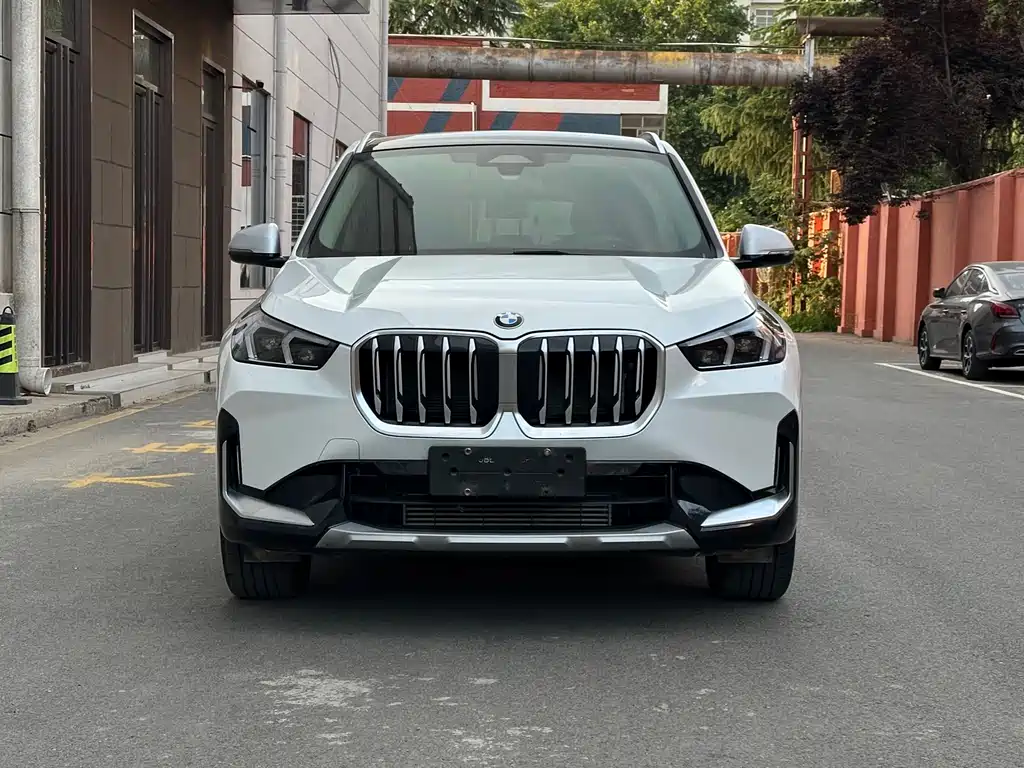 BMW X1 2023 — фото 2