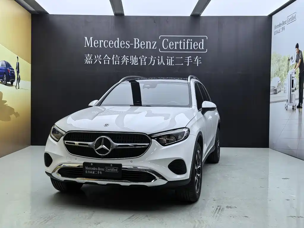 Mercedes-Benz GLC 2023