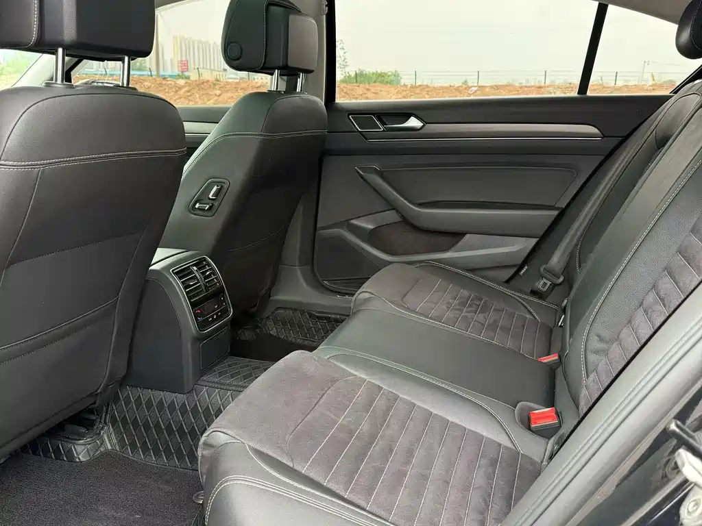 Volkswagen Magotan 2021
