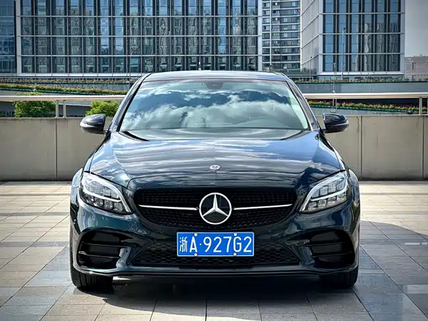Mercedes-Benz C-Class 2021